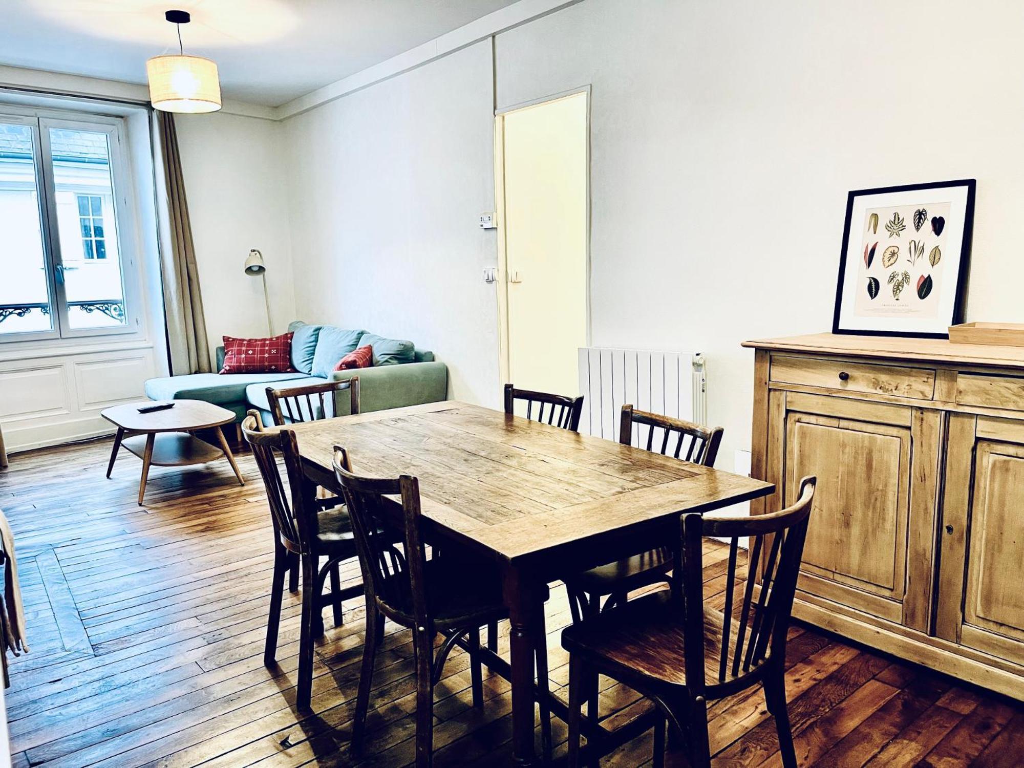 אורליאן Appartement Pinede - 2 Chambres - Centre Ville מראה חיצוני תמונה